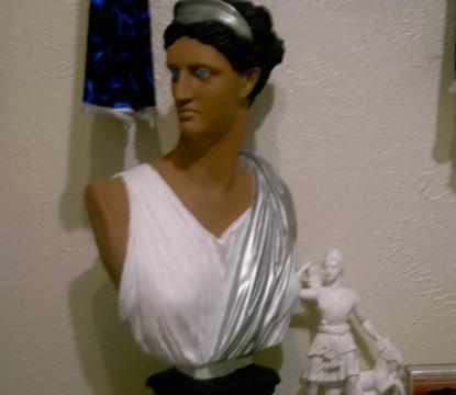 Artemis foyercloseup2